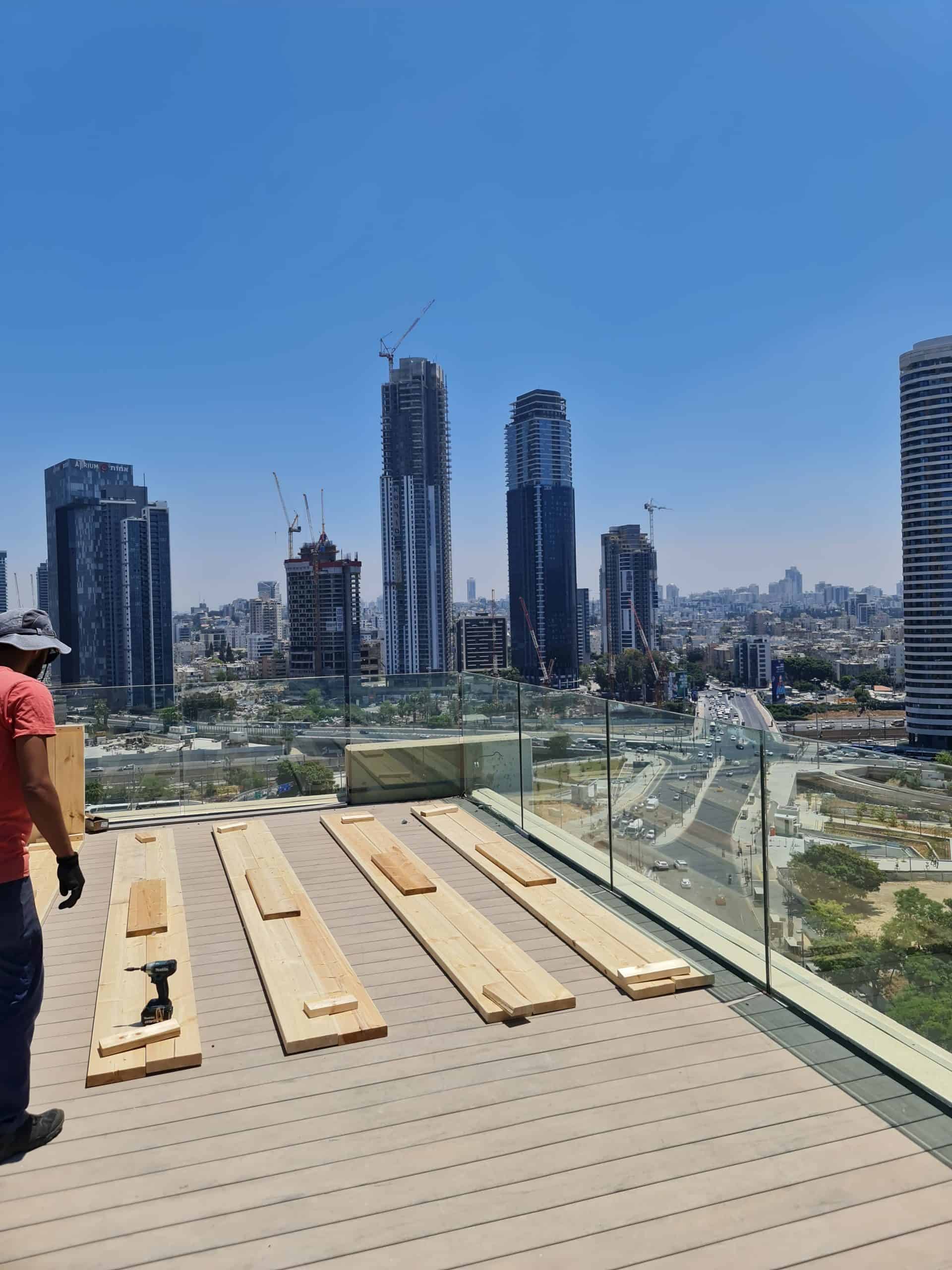 הקמת גינת ירק על גג בתל אביב